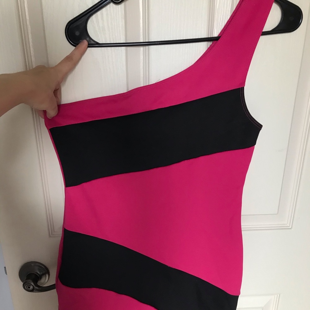 🐝Lily Rose Asymmetrical bodycon dress